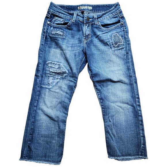 BKE Culture Capri Jeans Womens Size 28 Medium Wash Denim Distressed Straight Leg - Picture 1 of 15